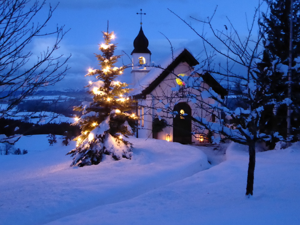 oekumenische-st-hubertus-kapelle-forst-scheidegg-winter-03-800.jpg